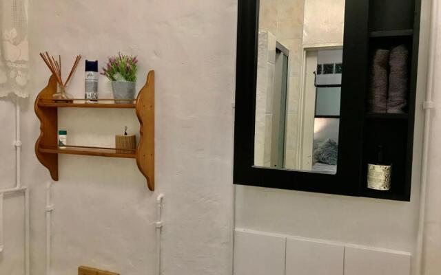 23 Ambleside Holiday Retreat by the sea