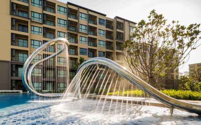 Rain Chaam Huahin by Jan Pool view เรน  หัวหิน WFH