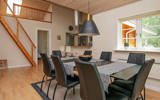 Adorable Holiday Home in Væggerløse With Whirlpool