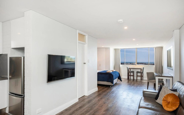 The Leonardo has 180 degree ocean views