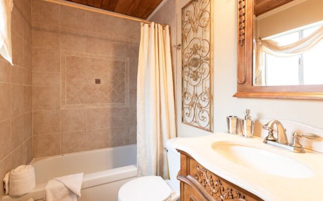 Living THE Dream #1807