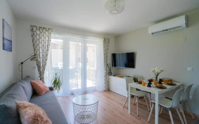 Captain’s Home Kenese Apartman