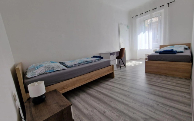 Secret Garden Apartment