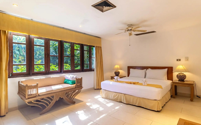 Kamala Beach Estate