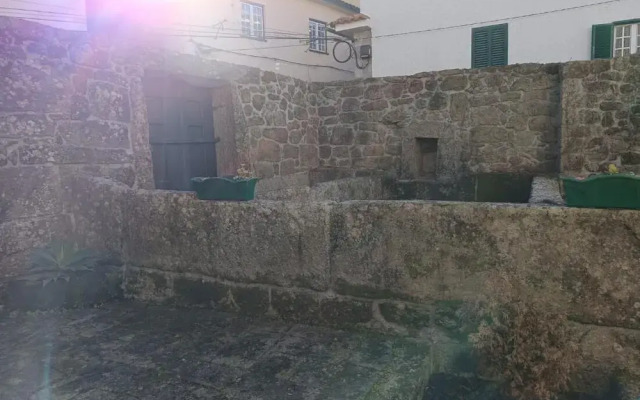 Casa dos Livros - Guest House