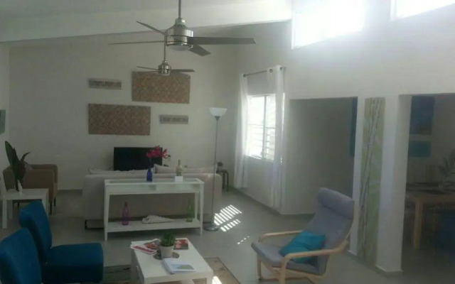 Dorado Centrally Located Guest House