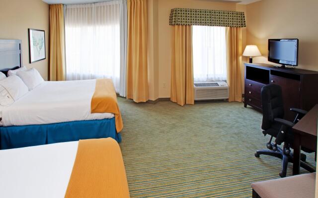 Holiday Inn Express Waterloo Cedar Falls by IHG