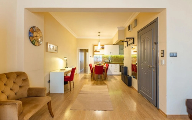 Central Flat 10-min Walk to Taksim Square in Sisli