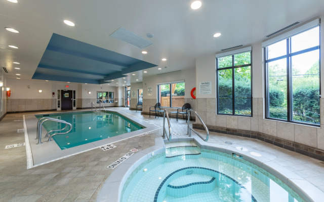 Holiday Inn Express Hotel & Suites Riverport Richmond by IHG