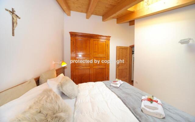 Attic Campiglio Style 7