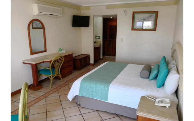 Hotel Playa Marina