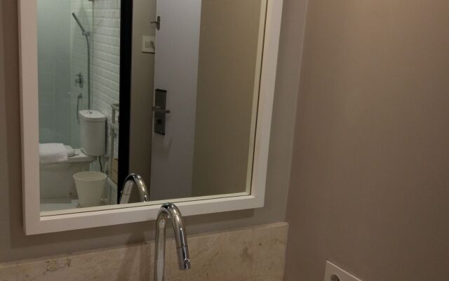 White Tree Residence