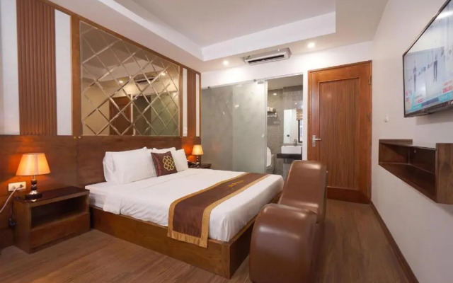 Quan Hoa Hotel