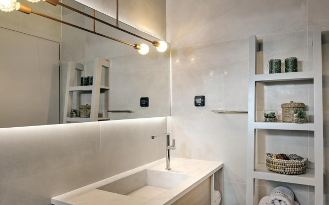 Sueño LUXURY VILLA 180 Iconic Sea View