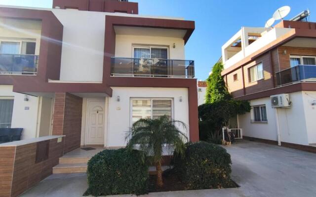 Royal Sun Holiday Villa, 2 Bedroom Semi-detached
