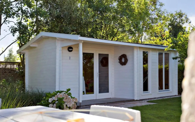 Lovely, Fully Furnished Chalet for 4 People