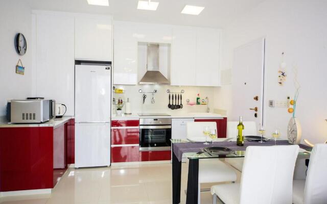 Penthouse 2 bedrooms in Mil Palmeras