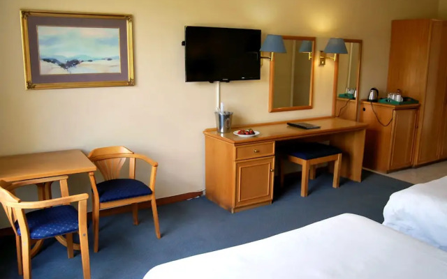 safari lodge