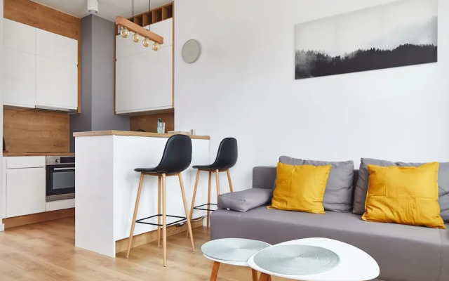 Sluzewiec Sunny Apartment