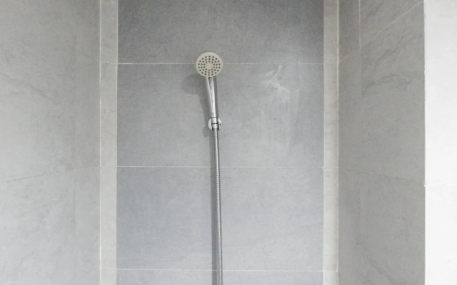 Luxurious and Vibrant Studio Room Apartment at Taman Melati Surabaya