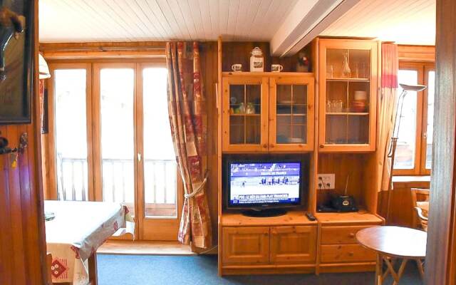 Apartment With one Bedroom in Val-d'isère, With Wonderful Mountain Vie