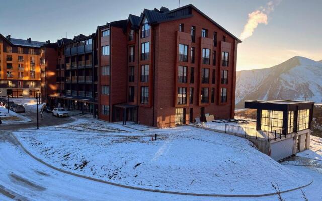 New Gudauri, Alpic, Gudauri