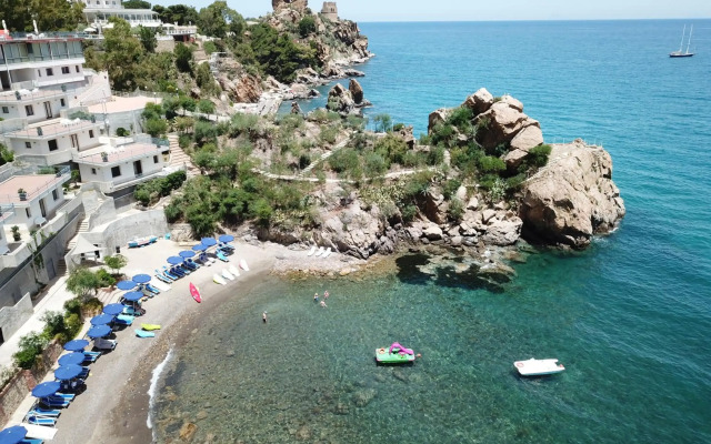 Blue Bay