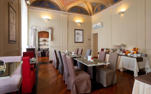 HNN Luxury Suites