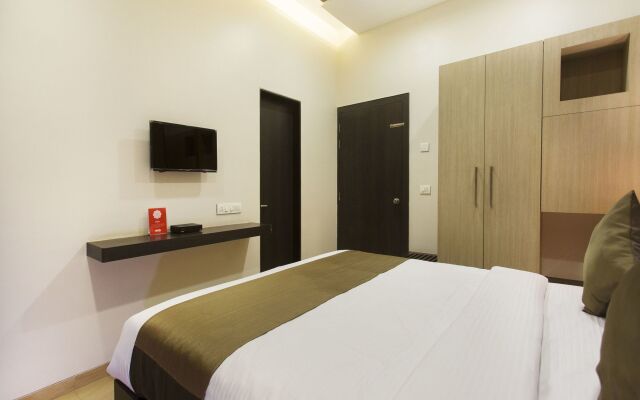 OYO 10388 Hotel Dean Villa