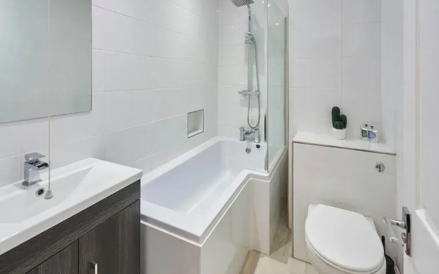 Host Stay Grand Parade Apartment