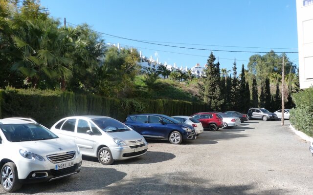 Tahiti Nerja Bluewater