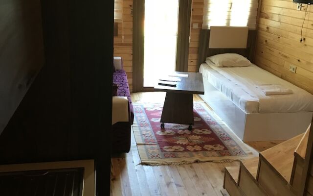 Duyuf Otel