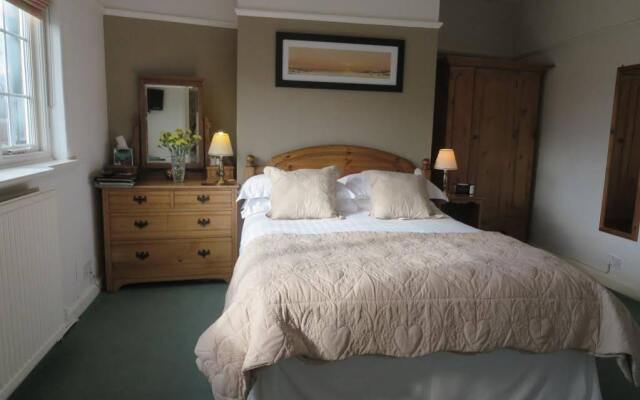 Eden House B&B