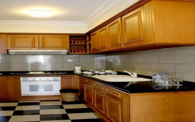 Ciputra Golf, Club & Hotel