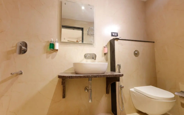 Hotel Sarc Inn
