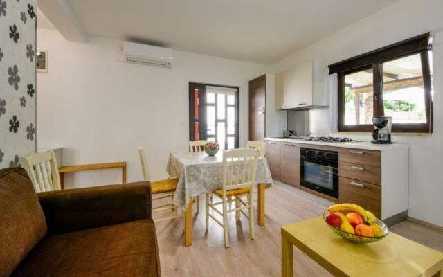 Bungalow Lucija Sakyla