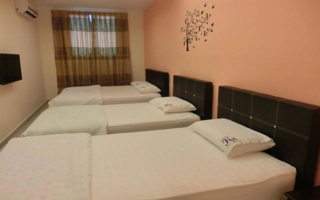 Hotel K8