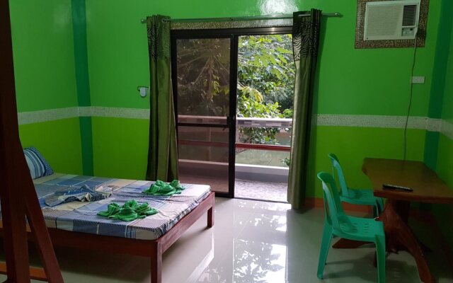 Nature Green Forest Resort