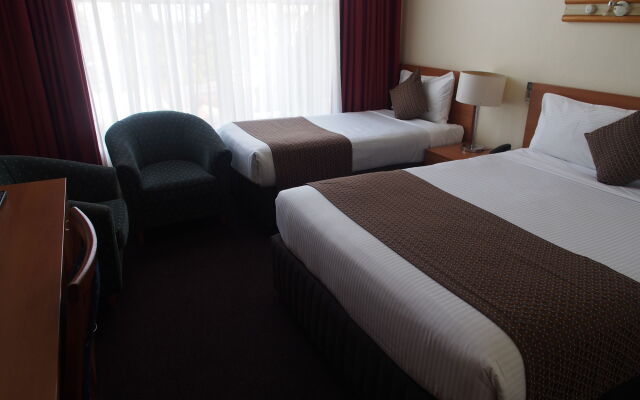 Comfort Inn North Shore Hotel