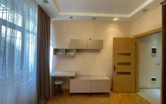 Spacious Apartment in Yerevan By Home Elite