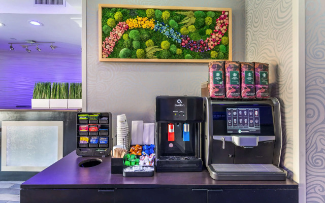 Best Western Plus Avita Suites