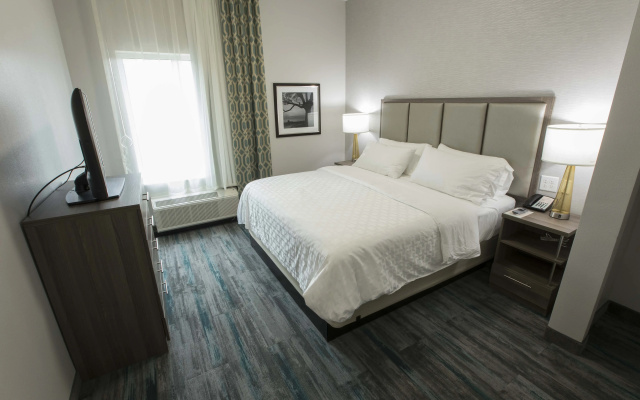 Candlewood Suites McDonough by IHG