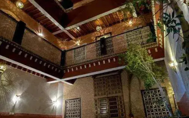 Riad Naya