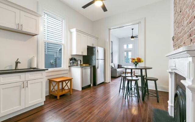 Newly Renovated 2BR in Uptown NOLA