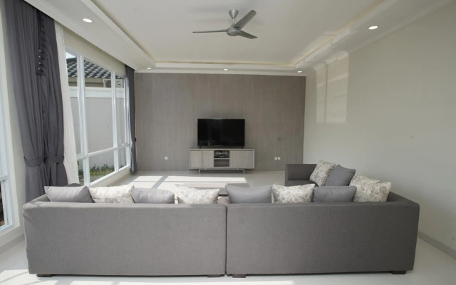 Nirvana Villas Puncak