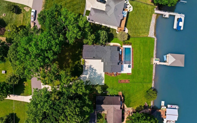 Elysian Shores W/heated Pool & Optional Boat Rental