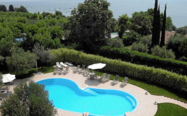 Riva Del Sole Moniga