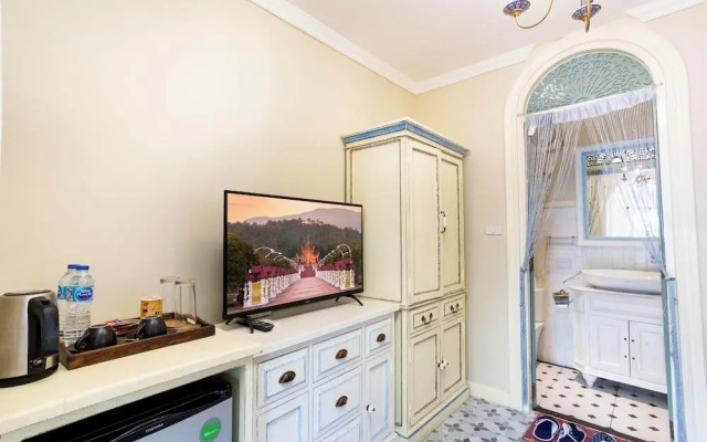 Pran at Kumuang Boutique House