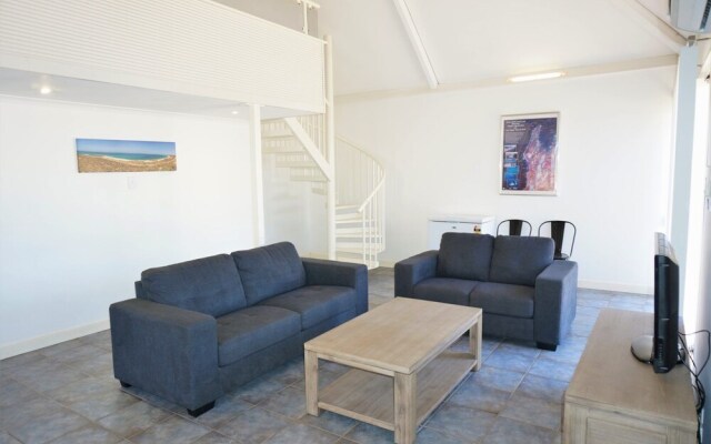 Osprey Holiday Village Unit 111