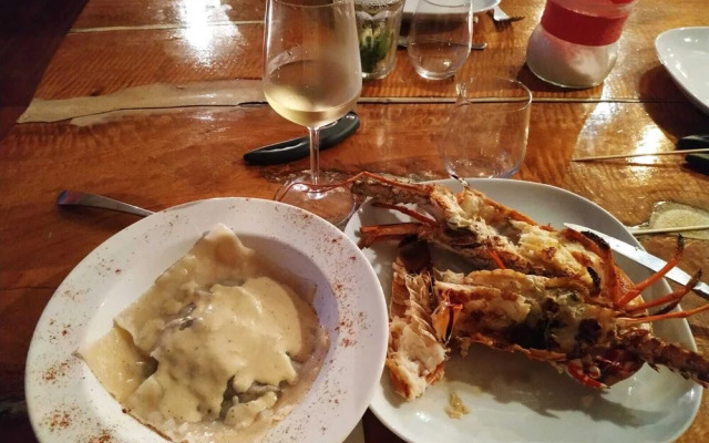Villa F&B